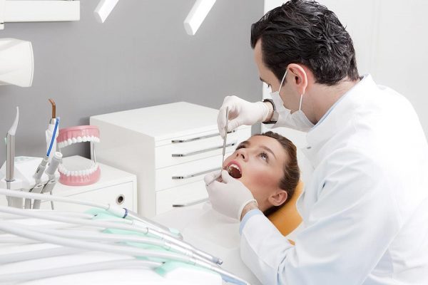 تطعيم العظام وإزالة الأسنان